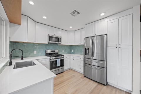 Tiny photo for 4703 Candletree LN, Austin, TX 78744 (MLS # 4103767)