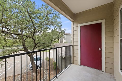 Tiny photo for 2320 Gracy Farms LN #323, Austin, TX 78758 (MLS # 7799022)