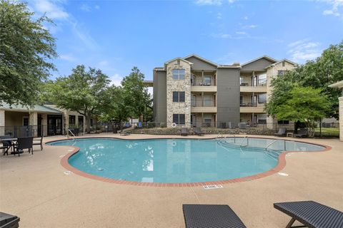 Tiny photo for 2320 Gracy Farms LN #323, Austin, TX 78758 (MLS # 7799022)