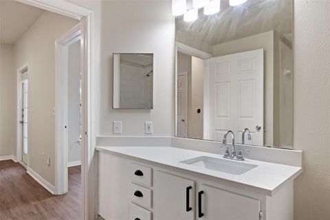 Tiny photo for 2320 Gracy Farms LN #323, Austin, TX 78758 (MLS # 7799022)