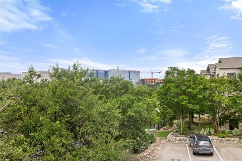 Tiny photo for 2320 Gracy Farms LN #323, Austin, TX 78758 (MLS # 7799022)