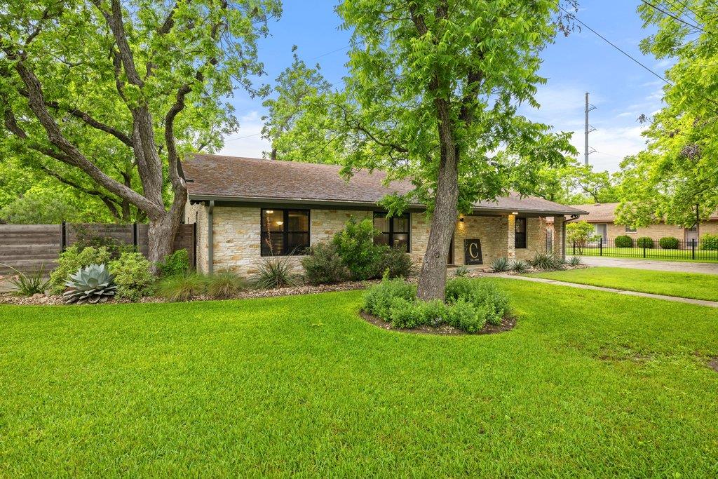 302 Schramm RD