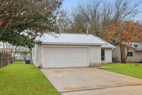 Tiny photo for 5903 N Wagon BND, Austin, TX 78744 (MLS # 4898548)