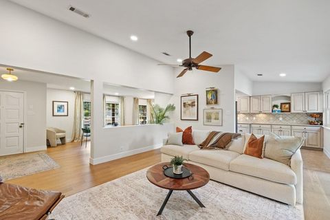 Tiny photo for 2401 Vassal DR, Austin, TX 78748 (MLS # 5952060)
