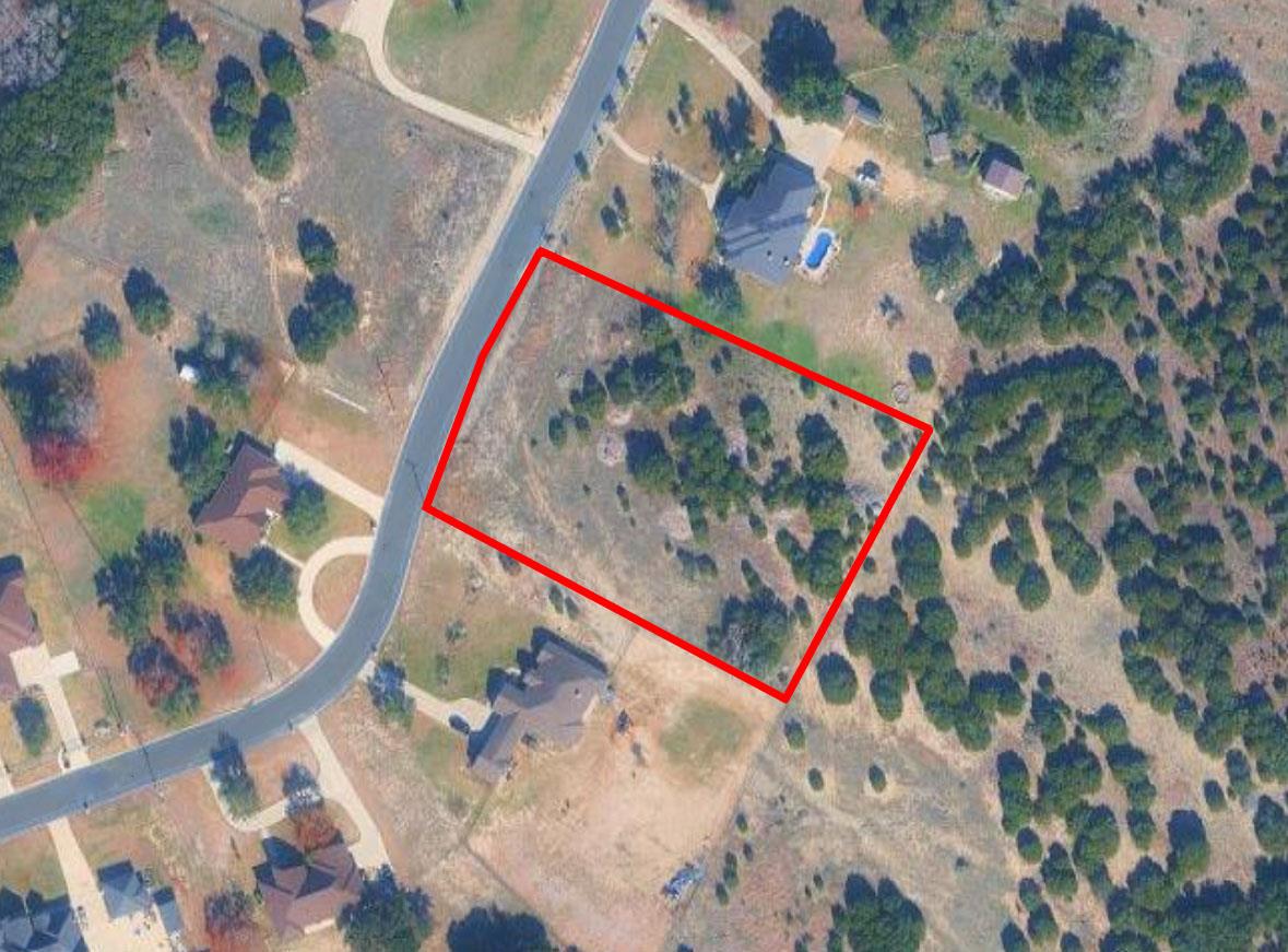 1045 Hickory DR