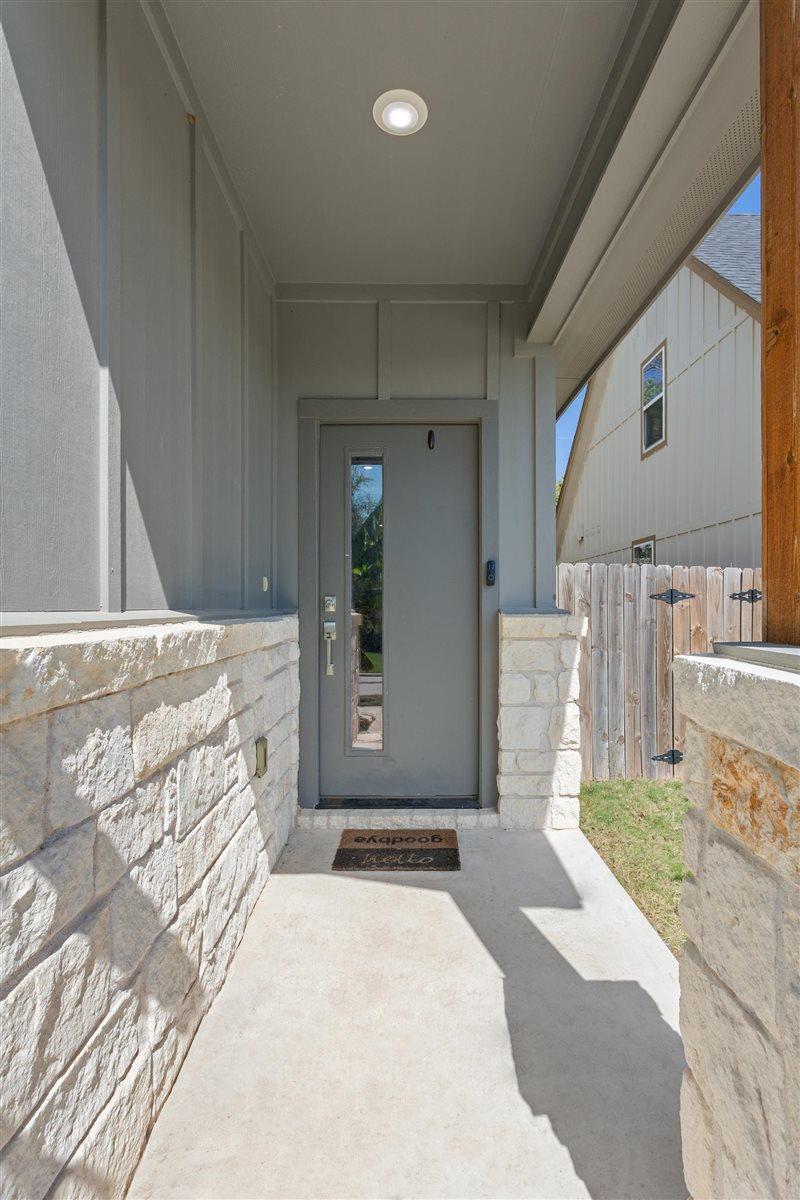 2139 Blackhawk LOOP