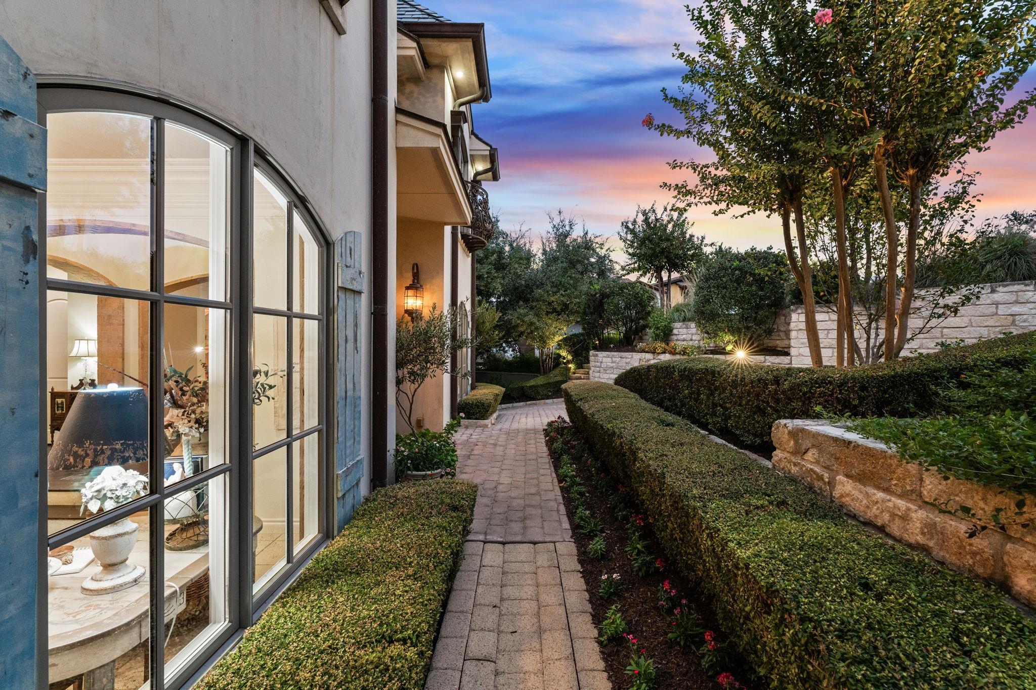 7324 Vista Mountain DR