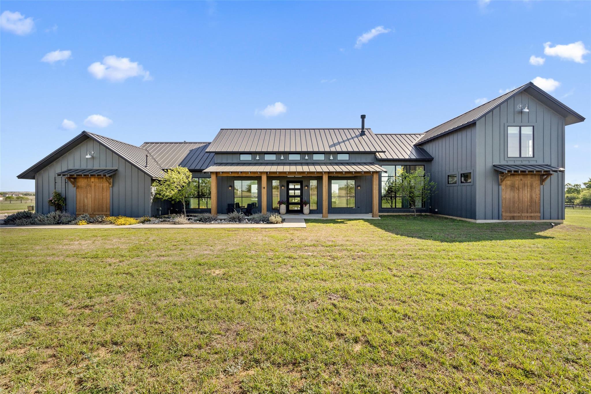 562 County Road 103