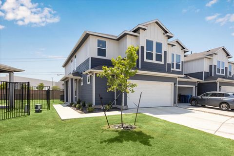 Photo of 18909 Schultz LN #1303, Round Rock, TX 78664 (MLS # 1372304)