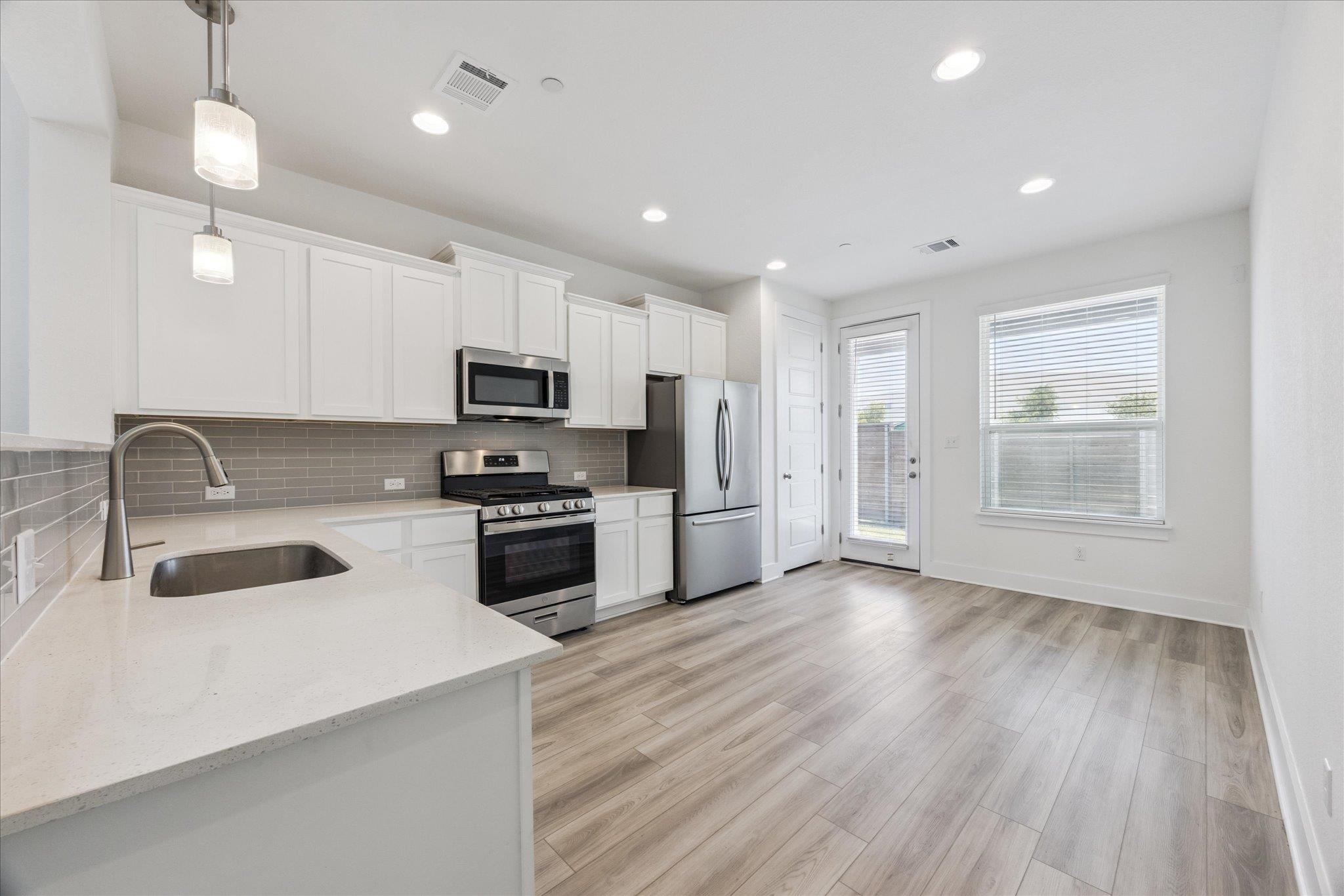 18909 Schultz LN 1303