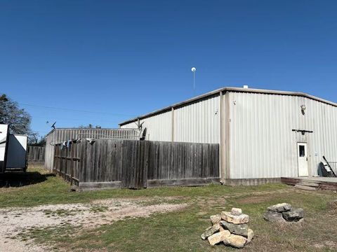 3101 N Highway 183 Highway Liberty Hill TX 78642