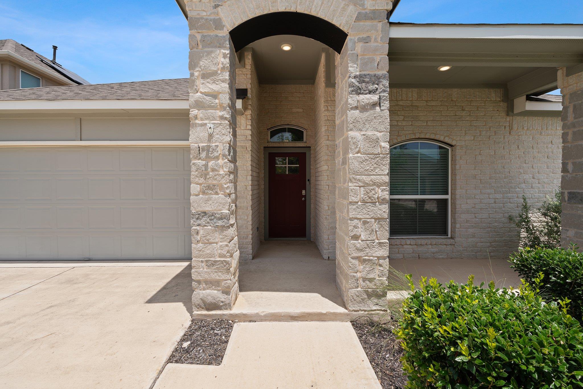 2312 Singletree BND