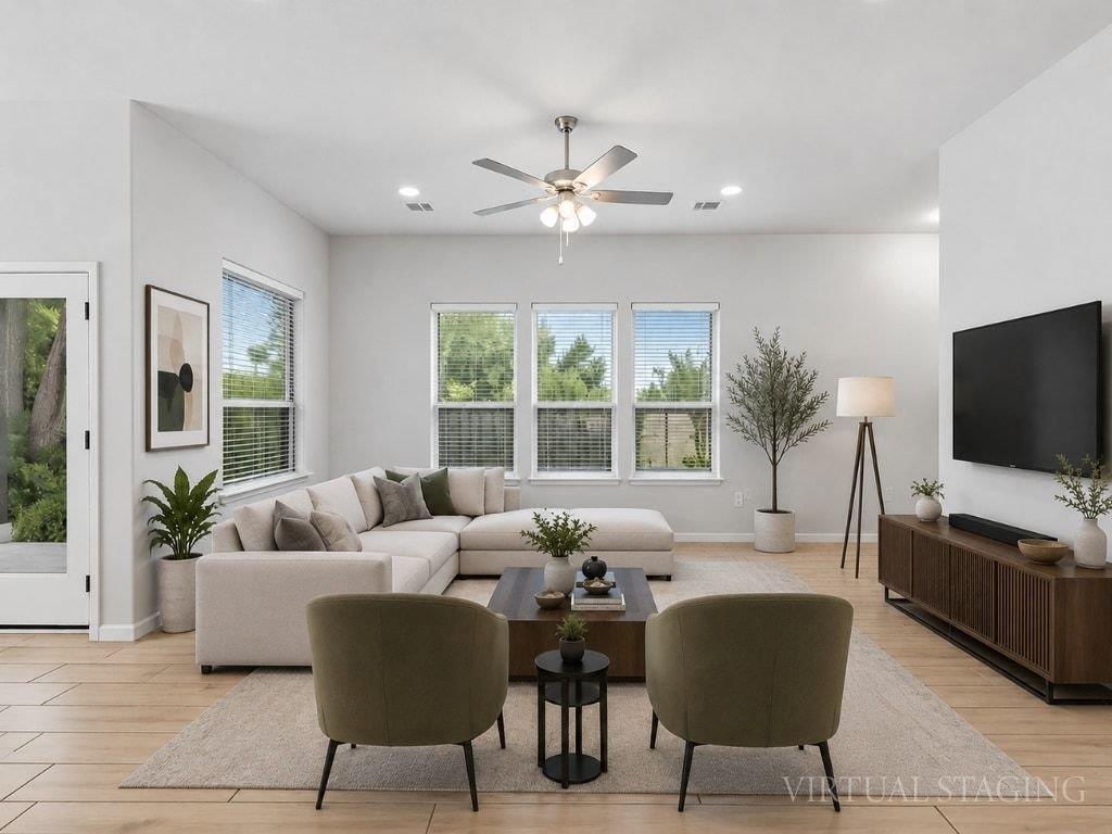 928 Centerra Hills CIR