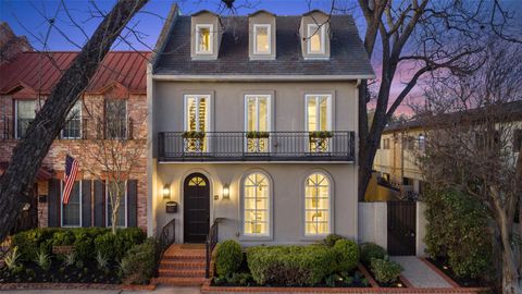 Photo of 1810 W 35th ST, Austin, TX 78703 (MLS # 1033494)