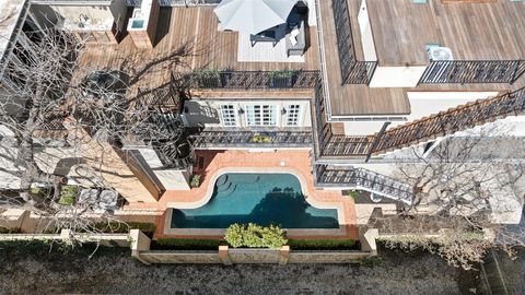 1810 W 35th ST Austin TX 78703