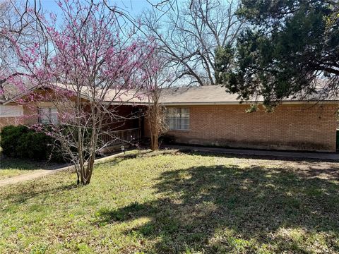 305 W Caddo ST Austin TX 78753