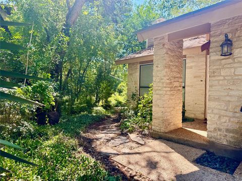 3513 Wendel CV E-9 Austin TX 78731