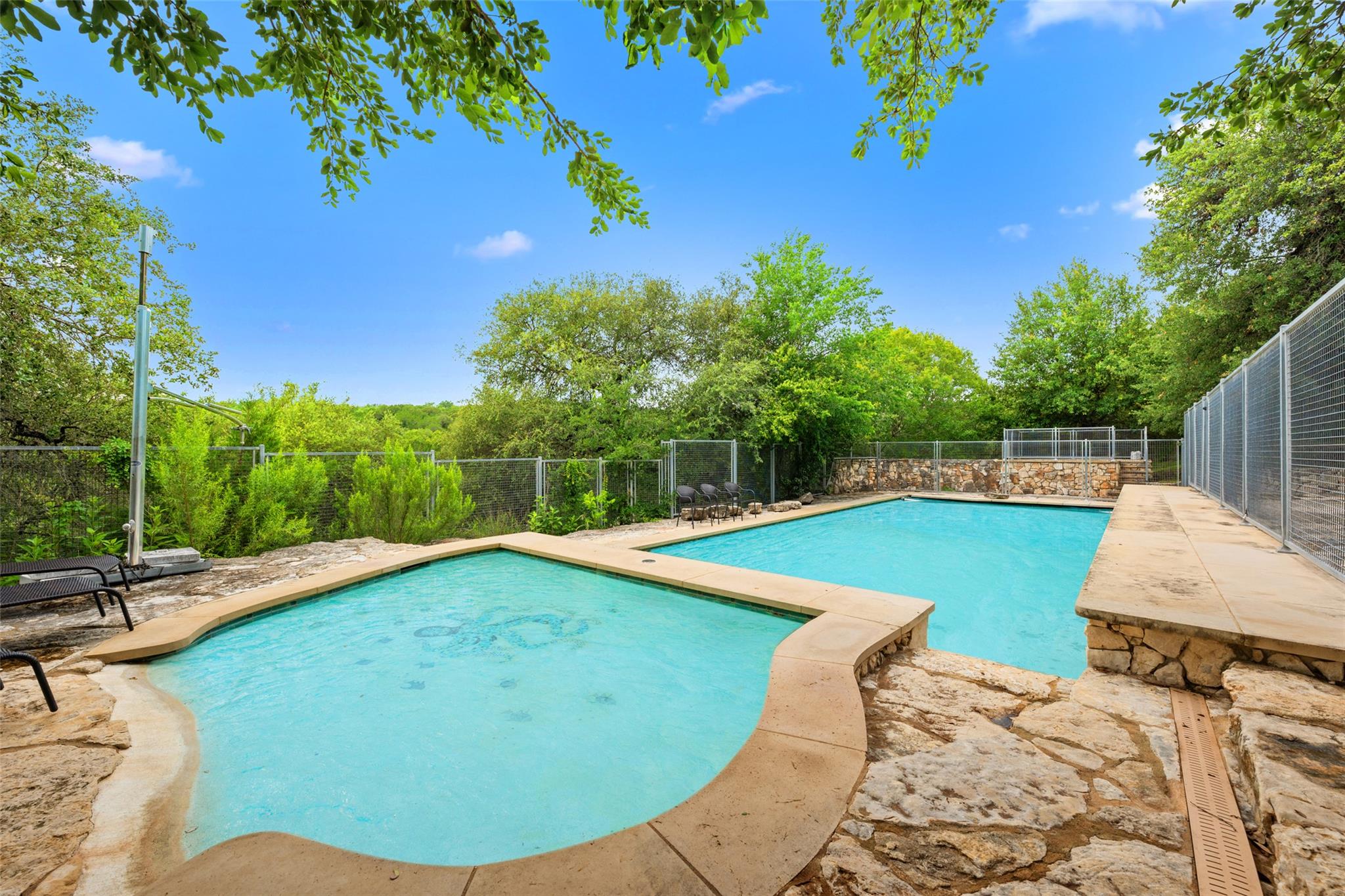 1905 Wood Acre LN