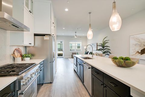 Tiny photo for 4402 Authentic DR #69, Austin, TX 78731 (MLS # 4946814)