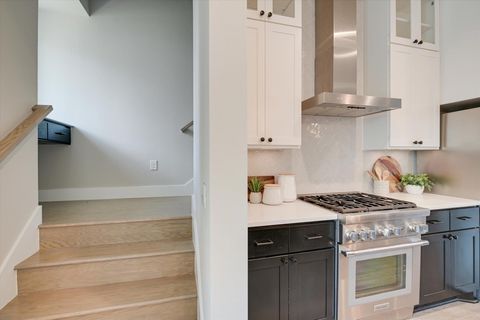 Tiny photo for 4402 Authentic DR #69, Austin, TX 78731 (MLS # 4946814)