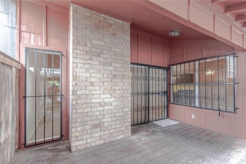 Tiny photo for 2008 Sandberg DR, Austin, TX 78752 (MLS # 4492074)