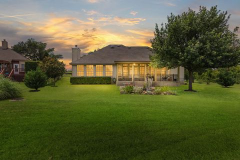 19425 Kennemer DR Pflugerville TX 78660