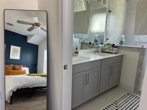 Tiny photo for 1125 Saucedo ST #2, Austin, TX 78721 (MLS # 7111434)