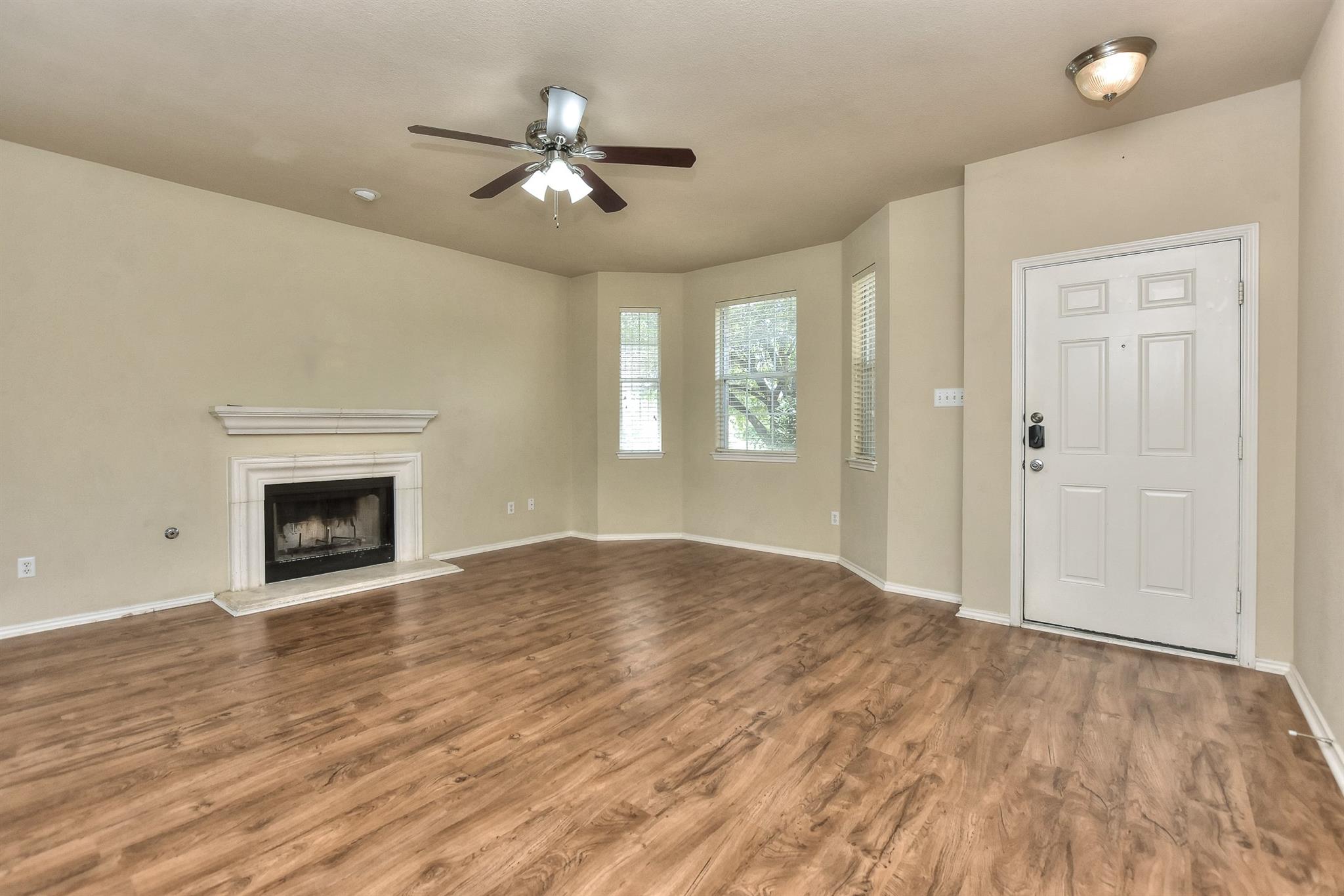 2625 Summerwalk PL