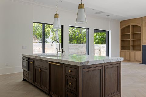 Tiny photo for 3306 Larry LN #A, Austin, TX 78722 (MLS # 5043713)