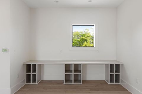 Tiny photo for 3306 Larry LN #A, Austin, TX 78722 (MLS # 5043713)