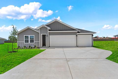 Photo of 137 Union Pacific DR, Cedar Creek, TX 78612 (MLS # 1426454)