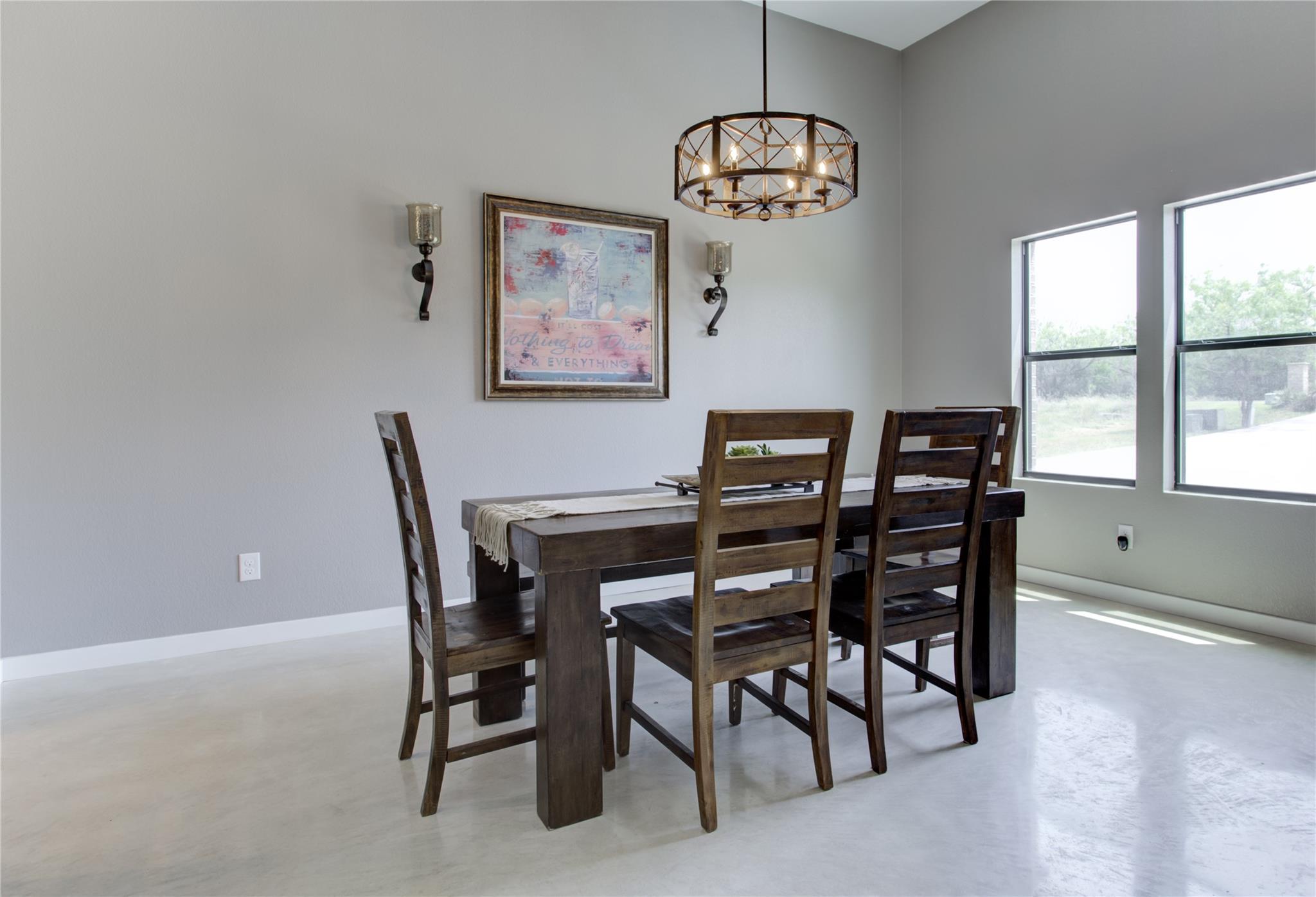 1215 Ridge Harbor DR