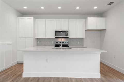 Tiny photo for 711 N Paleface Ranch RD #8, Spicewood, TX 78669 (MLS # 9969793)