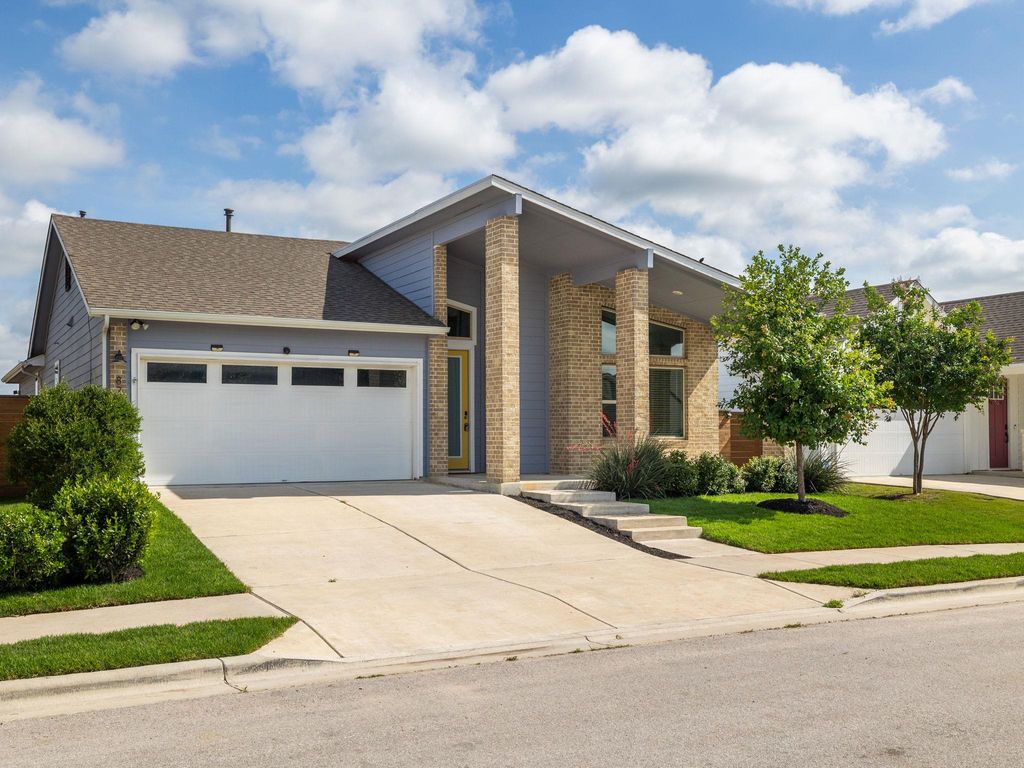 Photo of 8204 Silhouette ST, Austin, TX 78744 (MLS # 3982532)