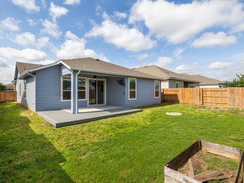 Tiny photo for 8204 Silhouette ST, Austin, TX 78744 (MLS # 3982532)
