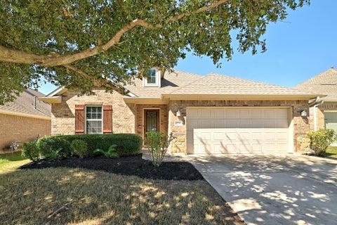 Photo of 8206 Arezzo DR, Round Rock, TX 78665 (MLS # 4714215)