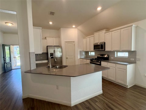 Tiny photo for 716 Allende BND, Austin, TX 78748 (MLS # 2860141)