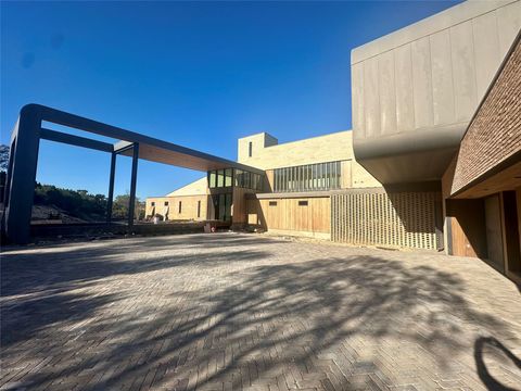 629 Casasanta TRL Austin TX 78738