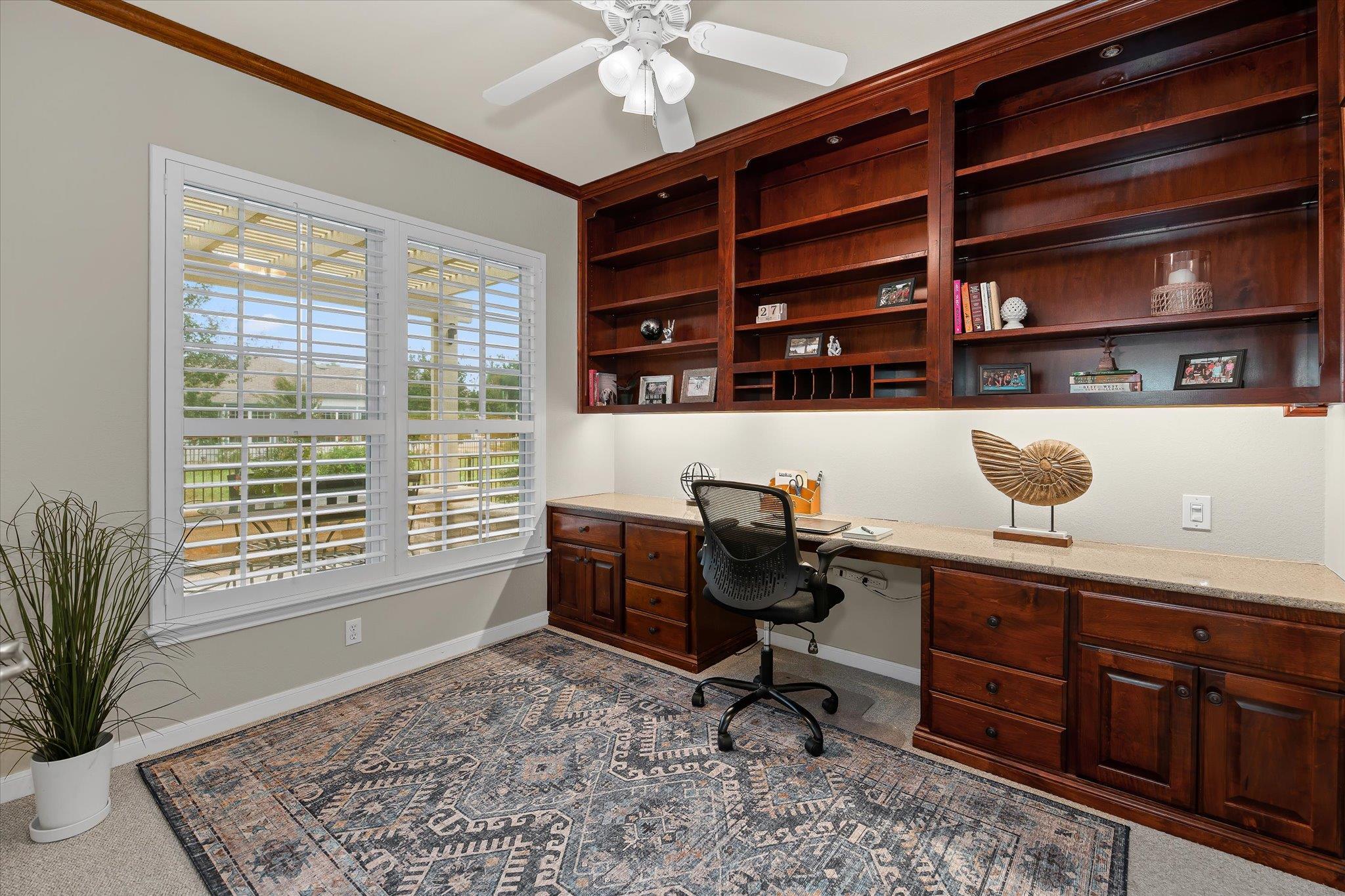 402 Deer Meadow CIR