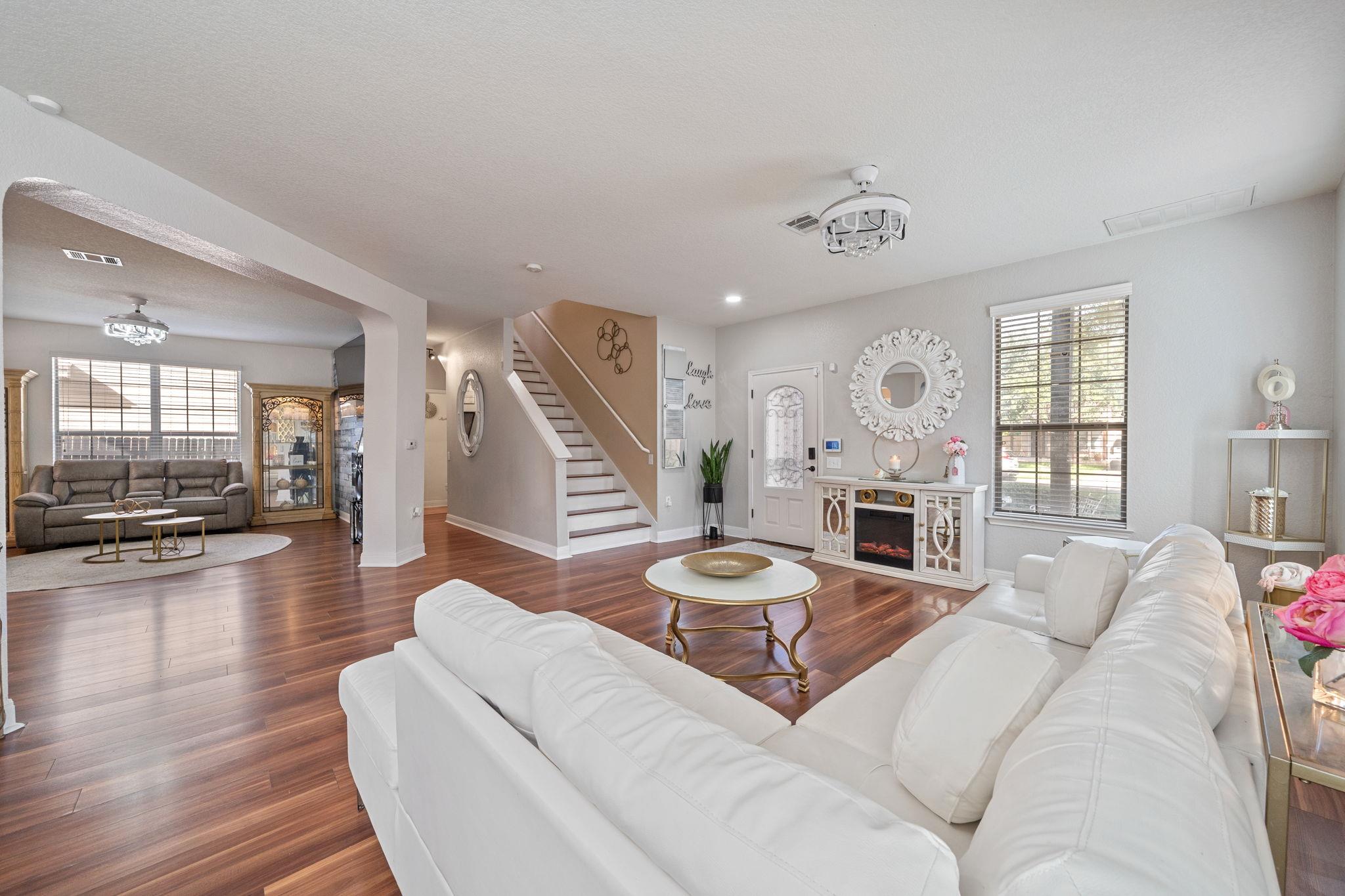 5816 Welsh WAY