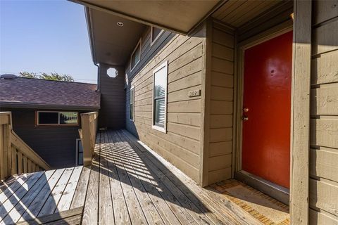 Photo of 3506 Speedway #302, Austin, TX 78705 (MLS # 5579684)