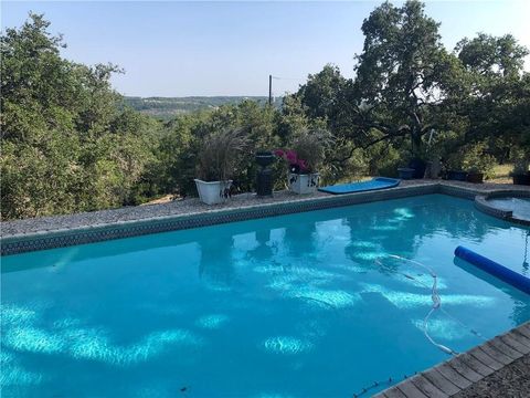 4 Meridian DR Wimberley TX 78676