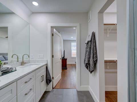 Tiny photo for 2400 Canterbury ST, Austin, TX 78702 (MLS # 8835891)
