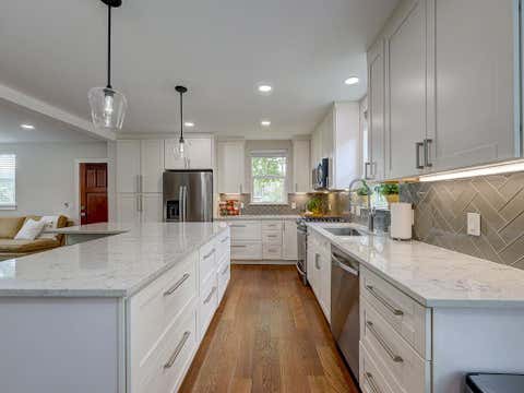 Tiny photo for 2400 Canterbury ST, Austin, TX 78702 (MLS # 8835891)