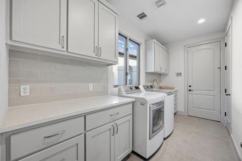 Tiny photo for 4501 Spanish Oaks Club BLVD #9, Austin, TX 78738 (MLS # 3116850)
