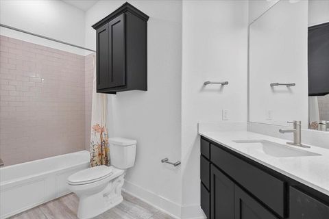 Tiny photo for 433 Cartwheel BND #89, Austin, TX 78738 (MLS # 4345523)