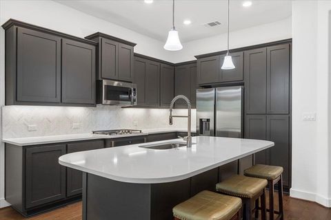 Tiny photo for 433 Cartwheel BND #89, Austin, TX 78738 (MLS # 4345523)