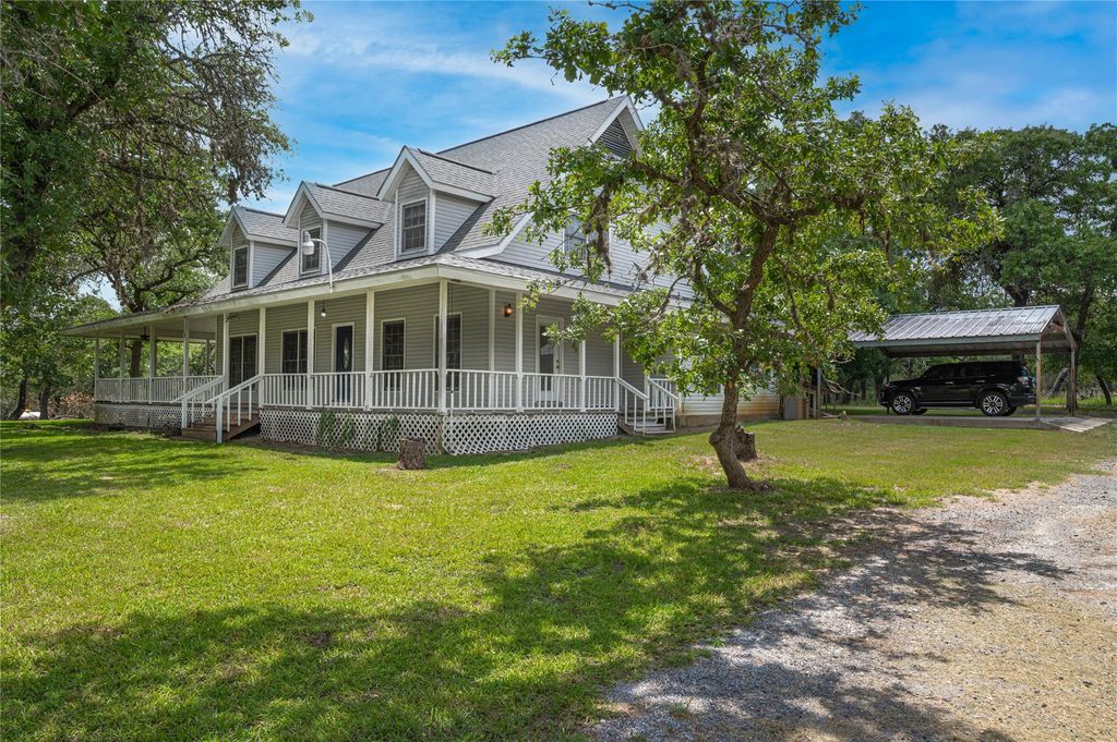 Photo of 2981 Vivroux Ranch RD, Seguin, TX 78155 (MLS # 3646327)