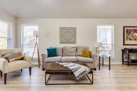 Tiny photo for 12537 Central Park DR, Austin, TX 78732 (MLS # 5769779)