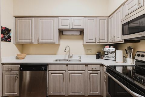 Tiny photo for 1910 Robbins PL #207, Austin, TX 78705 (MLS # 3681026)